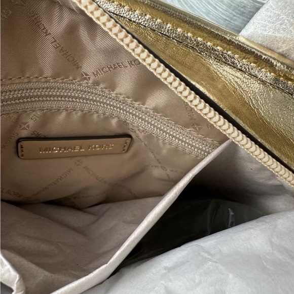 NWT Michael Kors Whitney Quilted MD Chain Shoulder Tote Blush Pink MSRP$628 - Picture 8 of 8